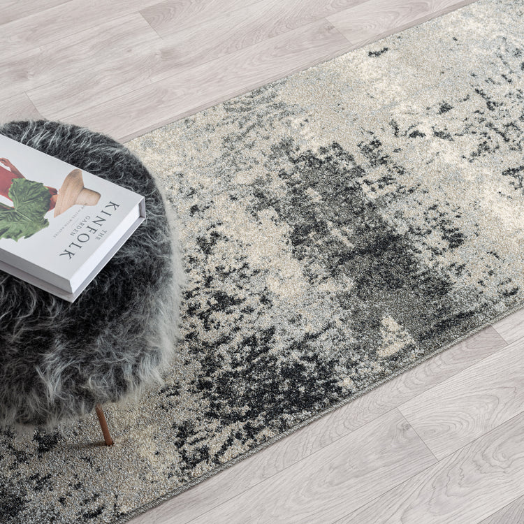 Astor 485 Sand Hallway Runner
