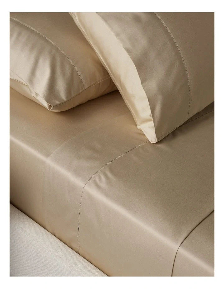 Fitted Bed Sheet Set - Golden (500 Thread Count)