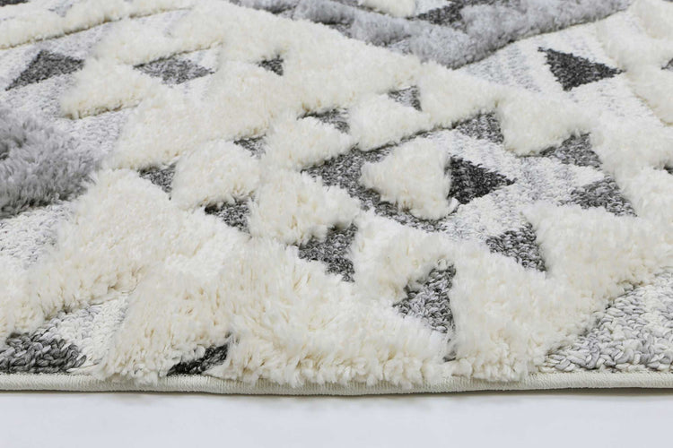 Mono Tribal Diamond Cream Grey