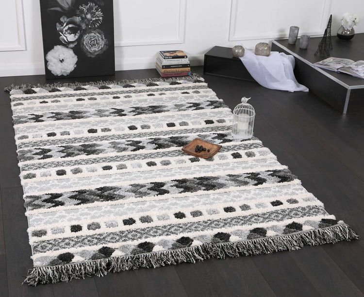 Mono Tribal Carved Cream Anthracite