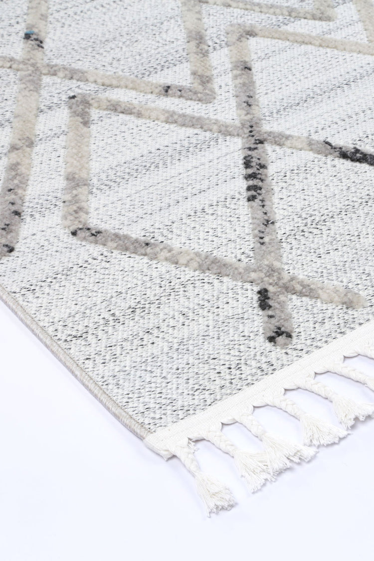 Nefeli Cream Grey Diamond Rug