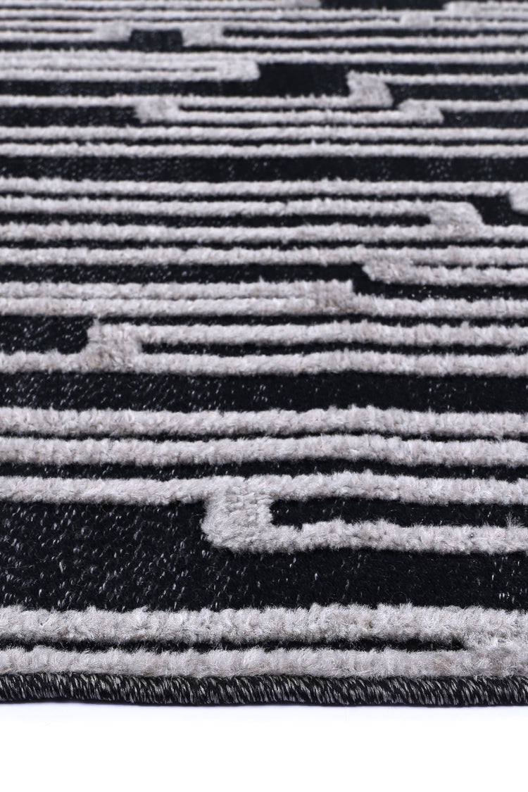Nefeli Anthrasite Grey Matrix Rug
