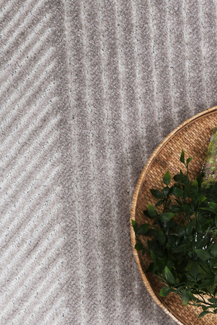 Nefeli Cream Grey Geometric Striped Rug