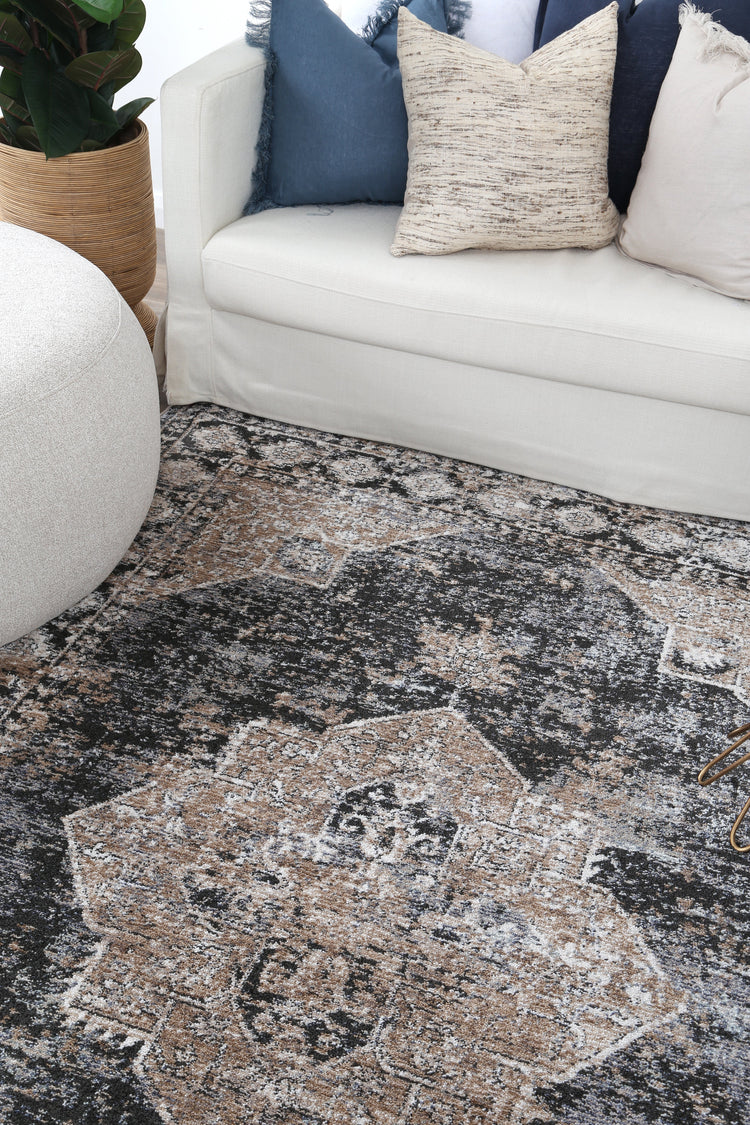 Baile Lakeland Vintage Inspired Rug