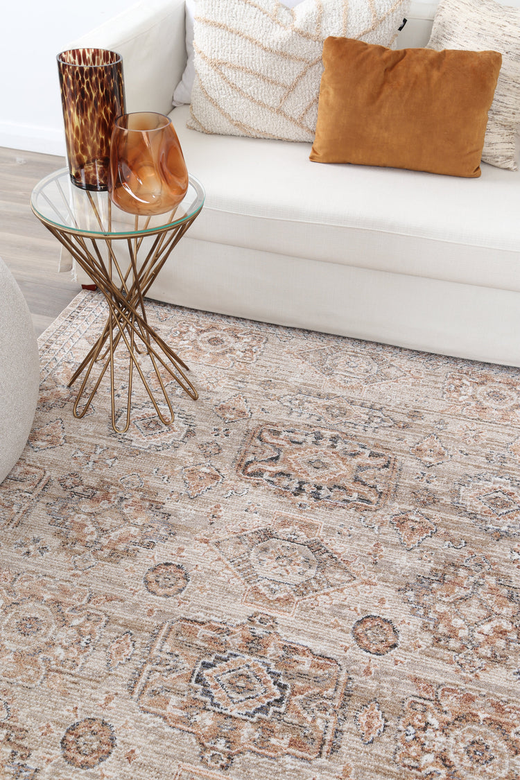 Baile Upton Vintage Inspired Rug
