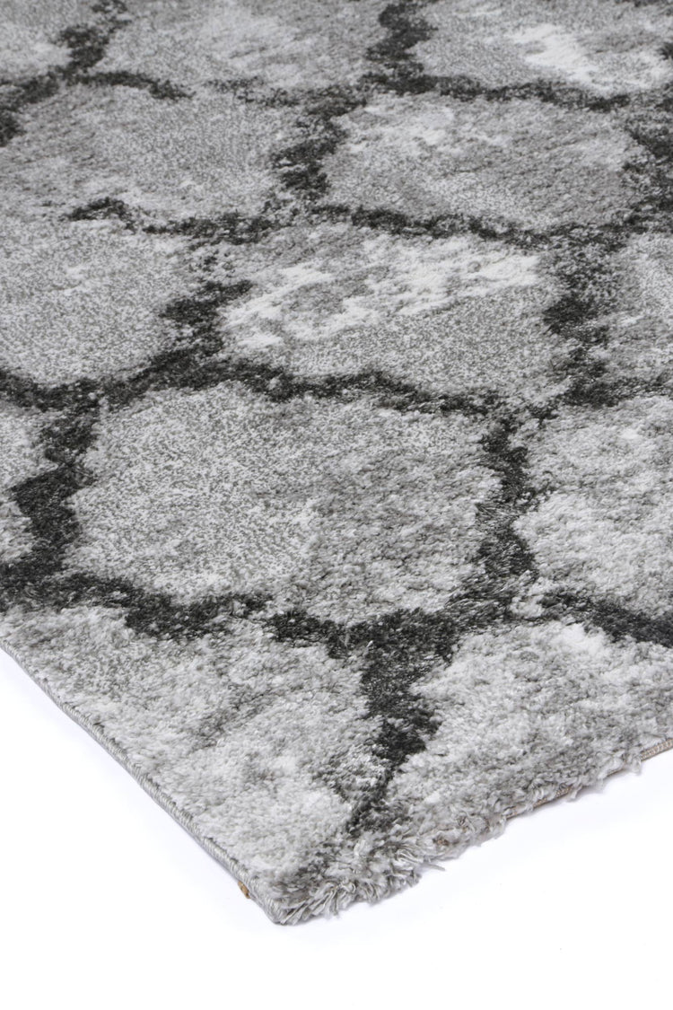 Yuzil Grey Lattice Rug
