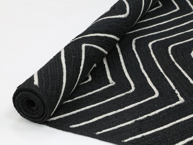 Artisan Black Natural Chevron Rug