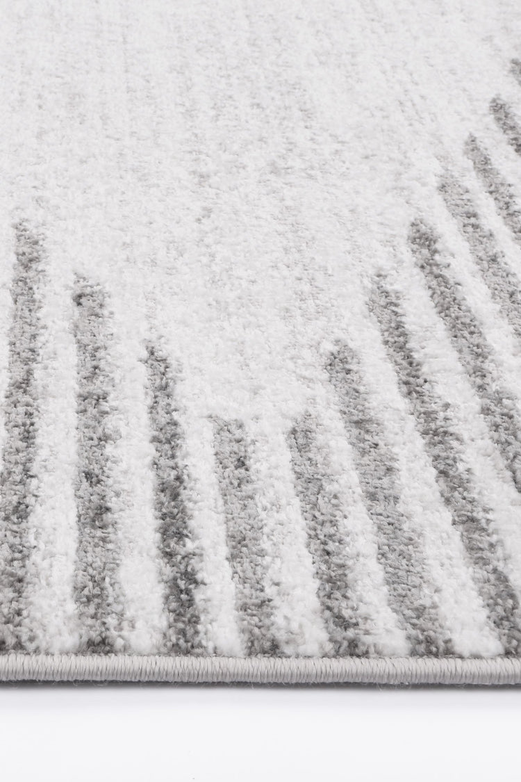 Windjana Abstract Diamond Silver Rug