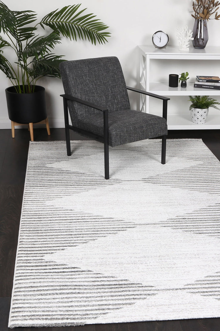 Windjana Abstract Diamond Silver Rug