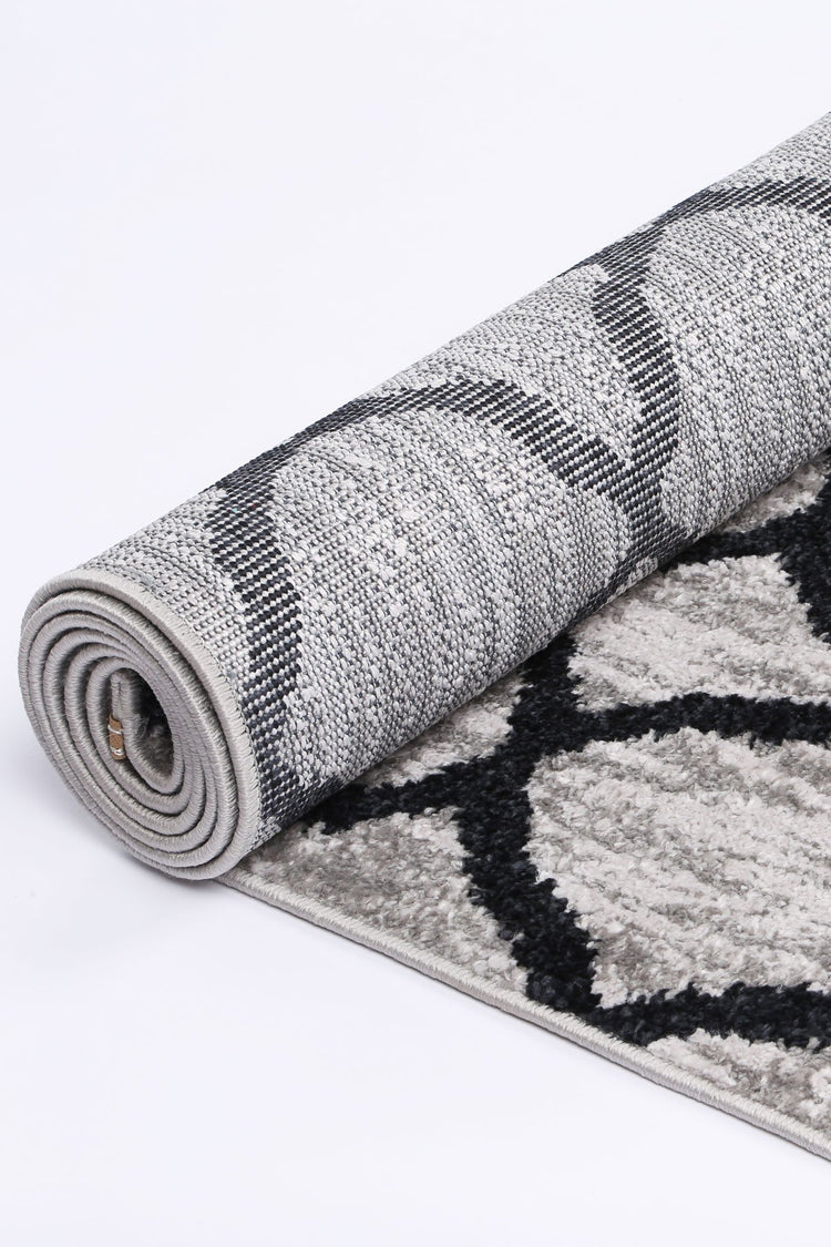 Windjana Lattice Charcoal Rug