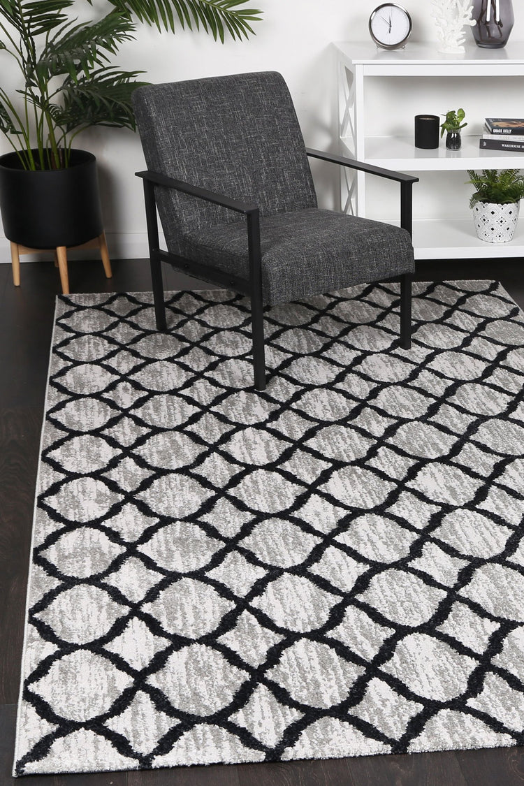 Windjana Lattice Charcoal Rug
