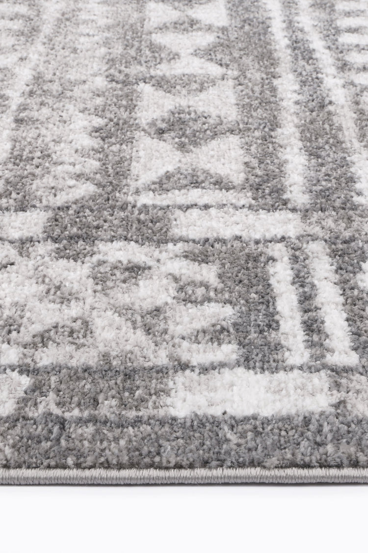 Windjana Tribal Grey Rug