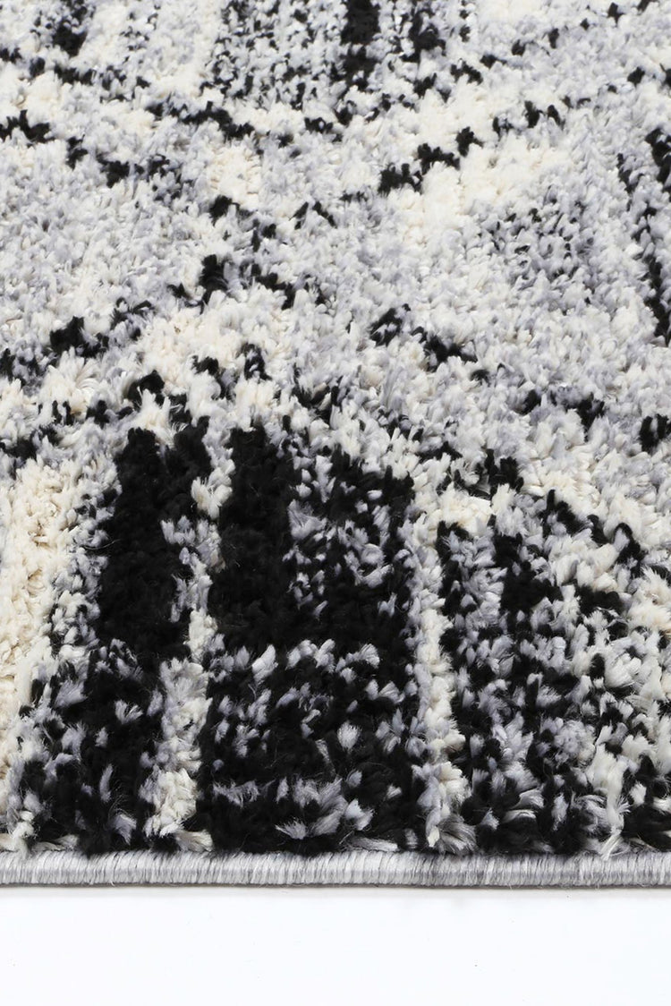 Myk Black White Diamond Rug