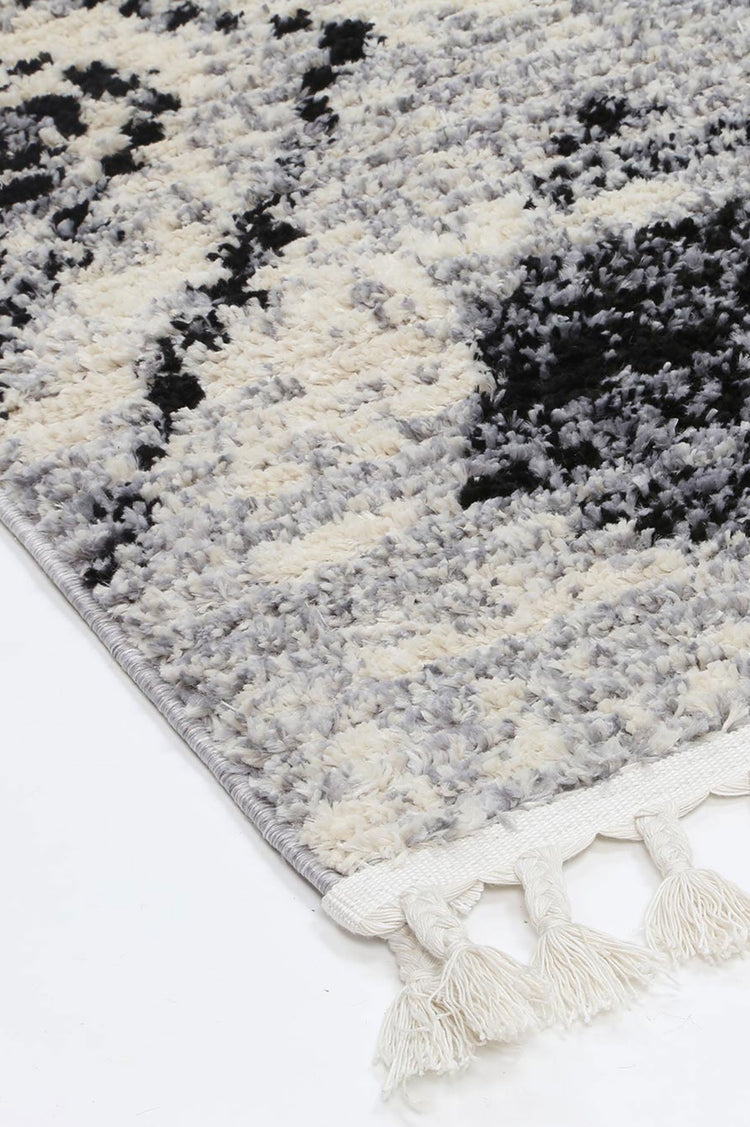 Myk Black White Diamond Rug