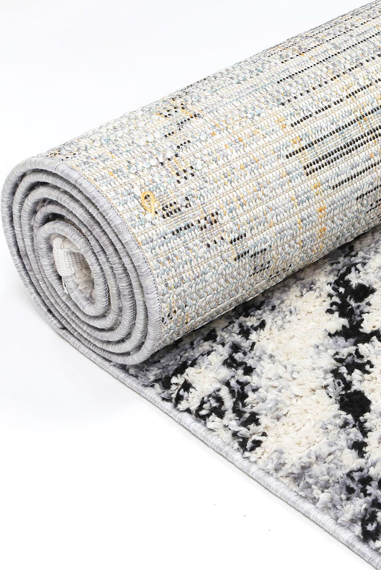 Myk Black White Diamond Rug