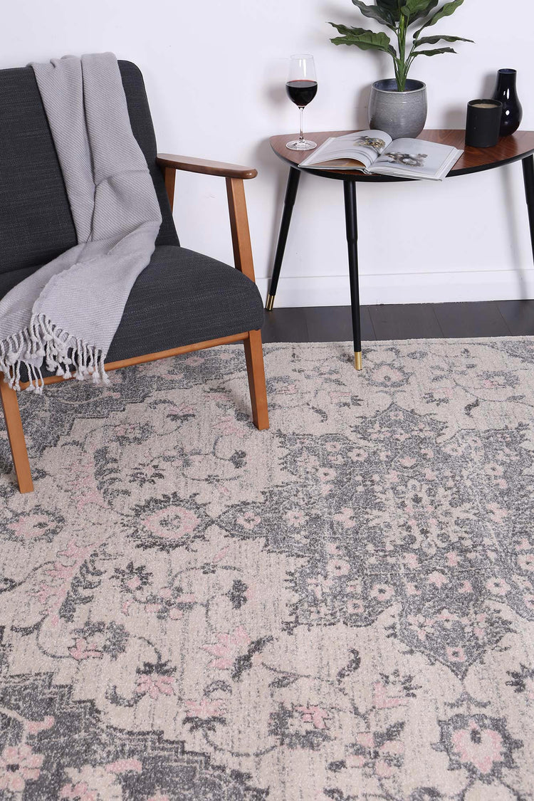 Delicate Madeleine Grey & Ivory Rug