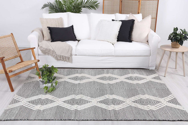 Himalaya Saw Tribal Ivory Wool  Rug