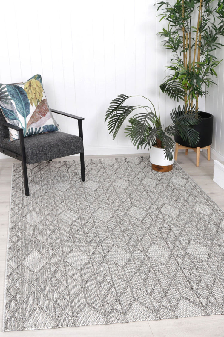 Maldives Gaia Indoor / Outdoor Grey Rug