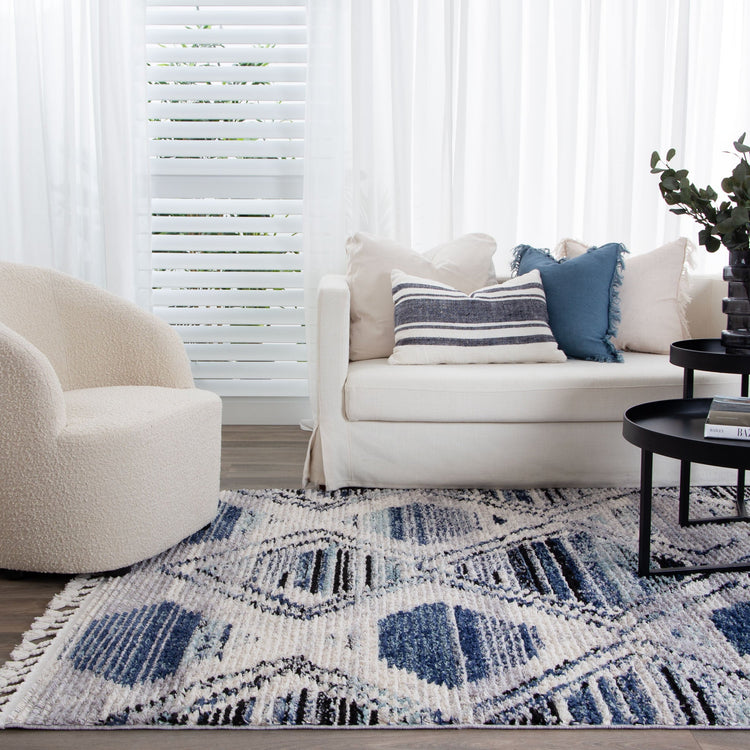 Mansour Diamond Blue Geometric Rug